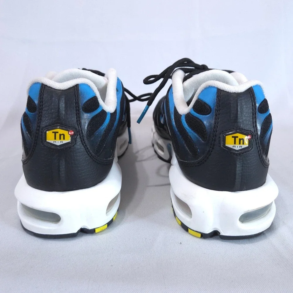 Nike Air Max Plus Laser Mens 10.5 Running Shoes Black Blue TN Air Sneakers Mint